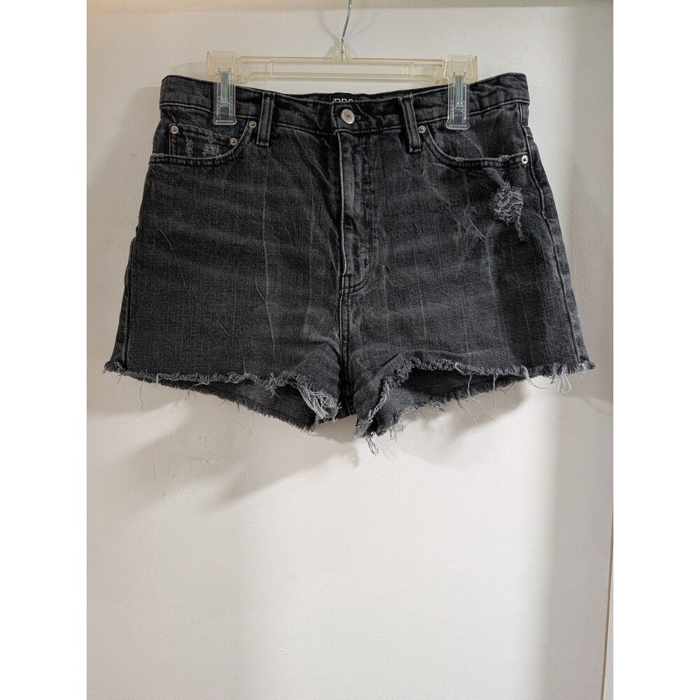 BDG Urban Outfitters Girlfriend High Rise denim shorts